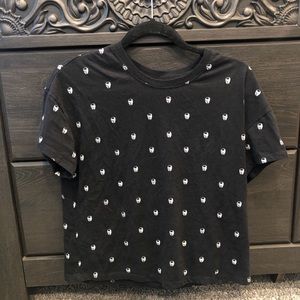 Black skull crop top